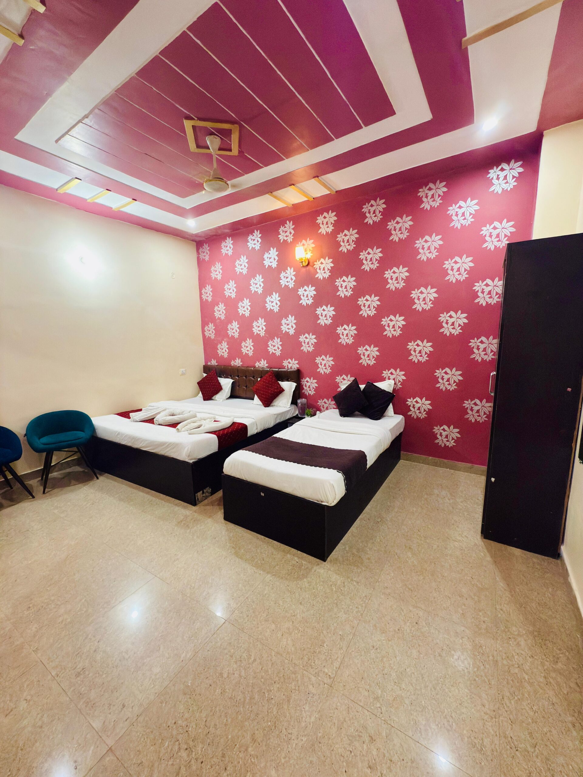 Deluxe  Family Room