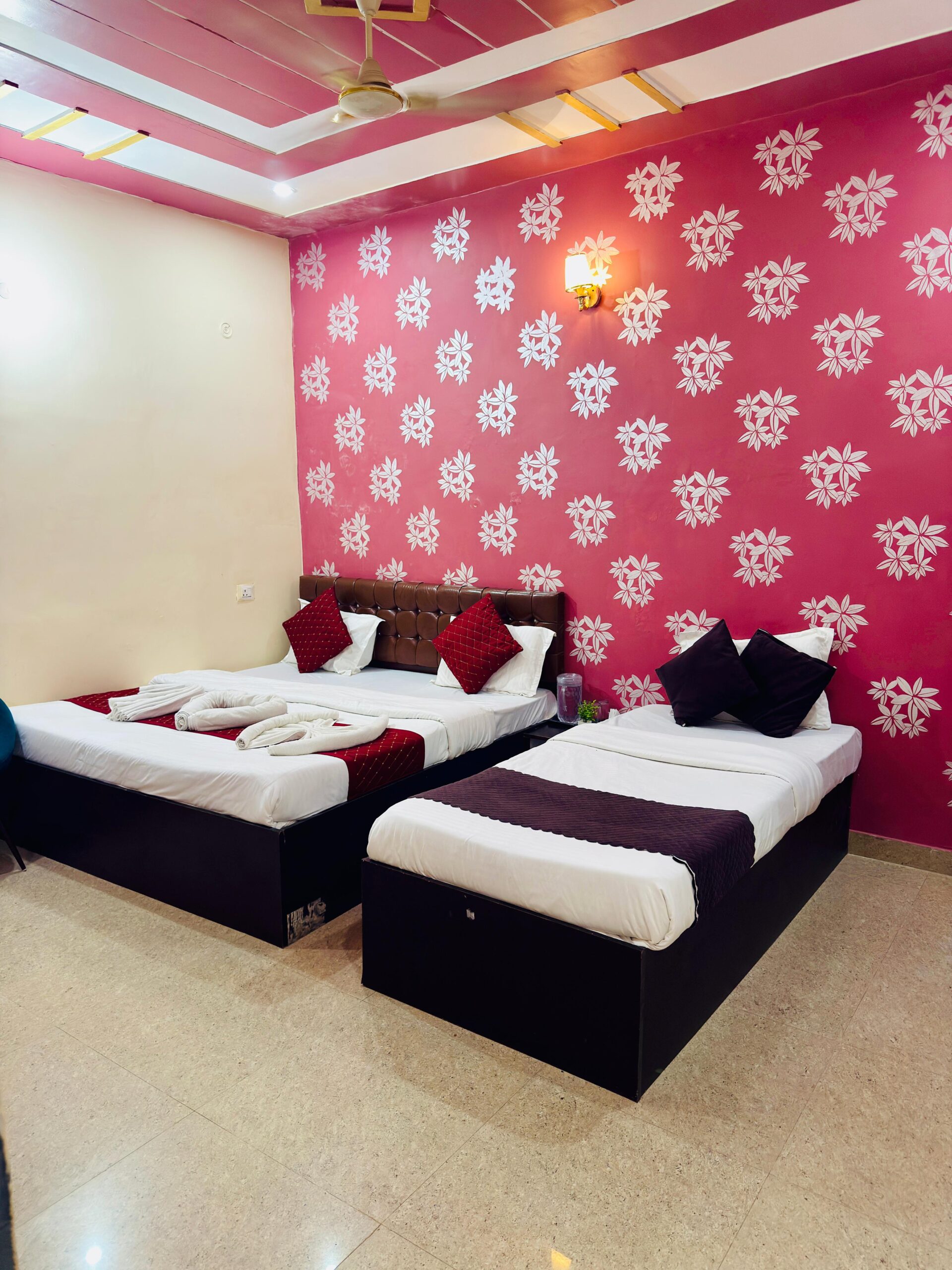 Deluxe  Family Room - Image 4